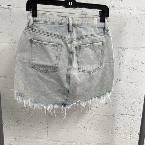 7 for All Mankind Light Denim Wash Mini Skirt - Size 24 - Picture 2 of 3